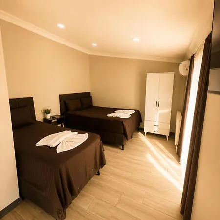Pera L D'east Signature Hotel
